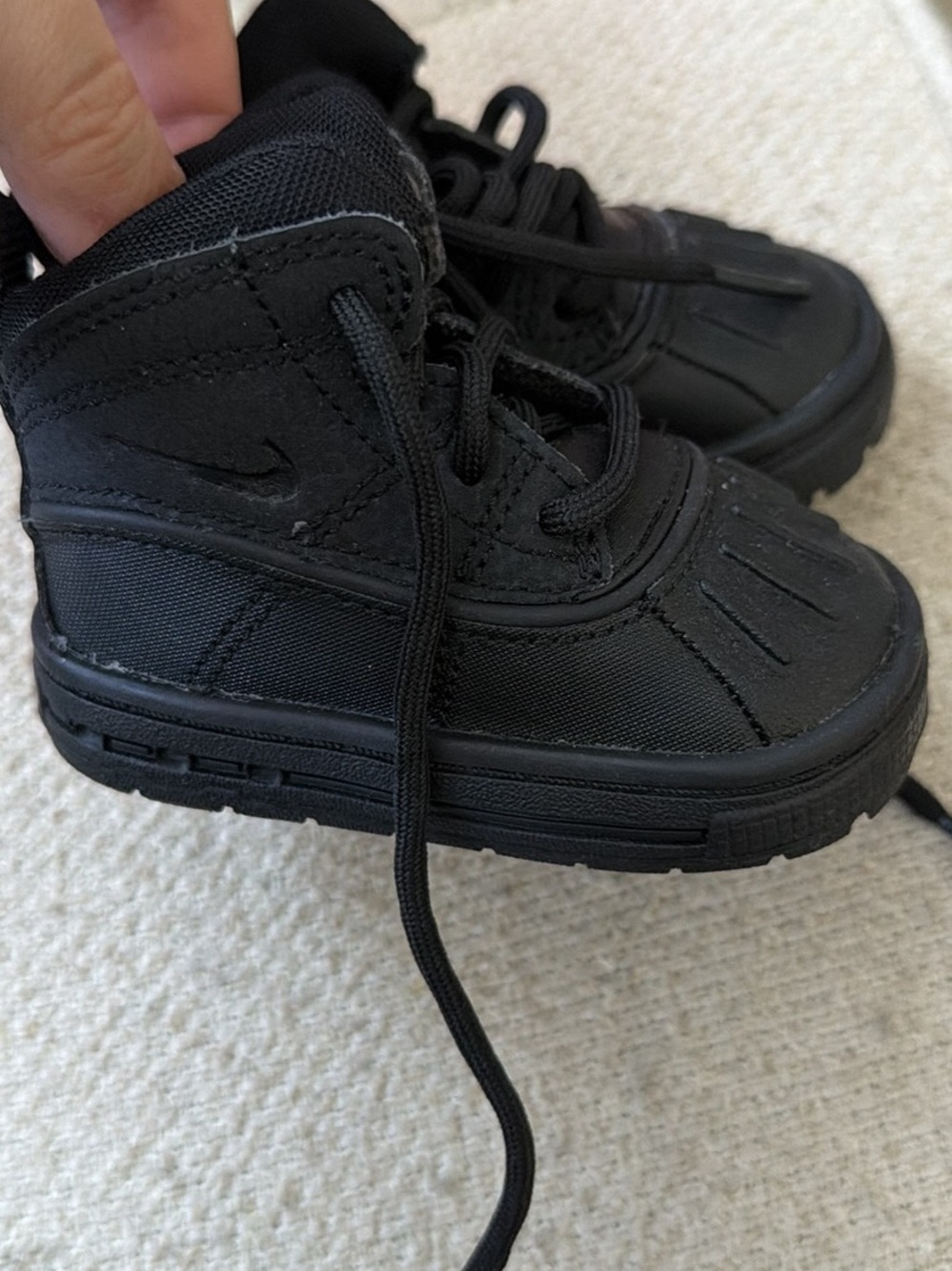 Nike Kids' Goaterra 2.0 All-Black High-Top Sneakers